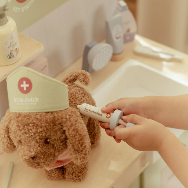 Little Dutch Plush Dog Jackie in Carry Bag