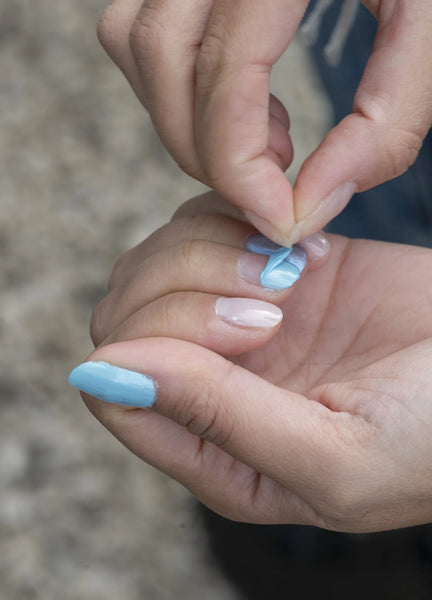 Namaki - Water Based Peelable Nail Polish - Frosted Blue