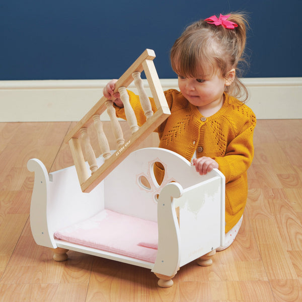 Le Toy Van Sleigh Doll Cot & Crib