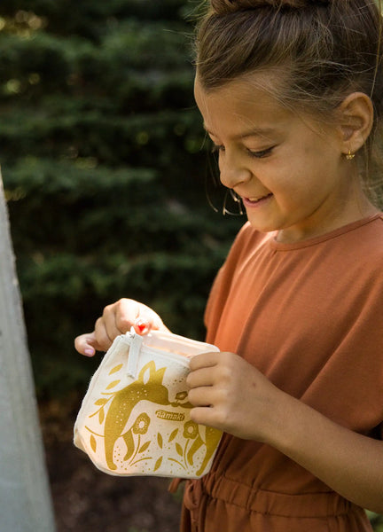 Namaki - Gold Fox Pouch with Shimmer Powder & Lip Balm